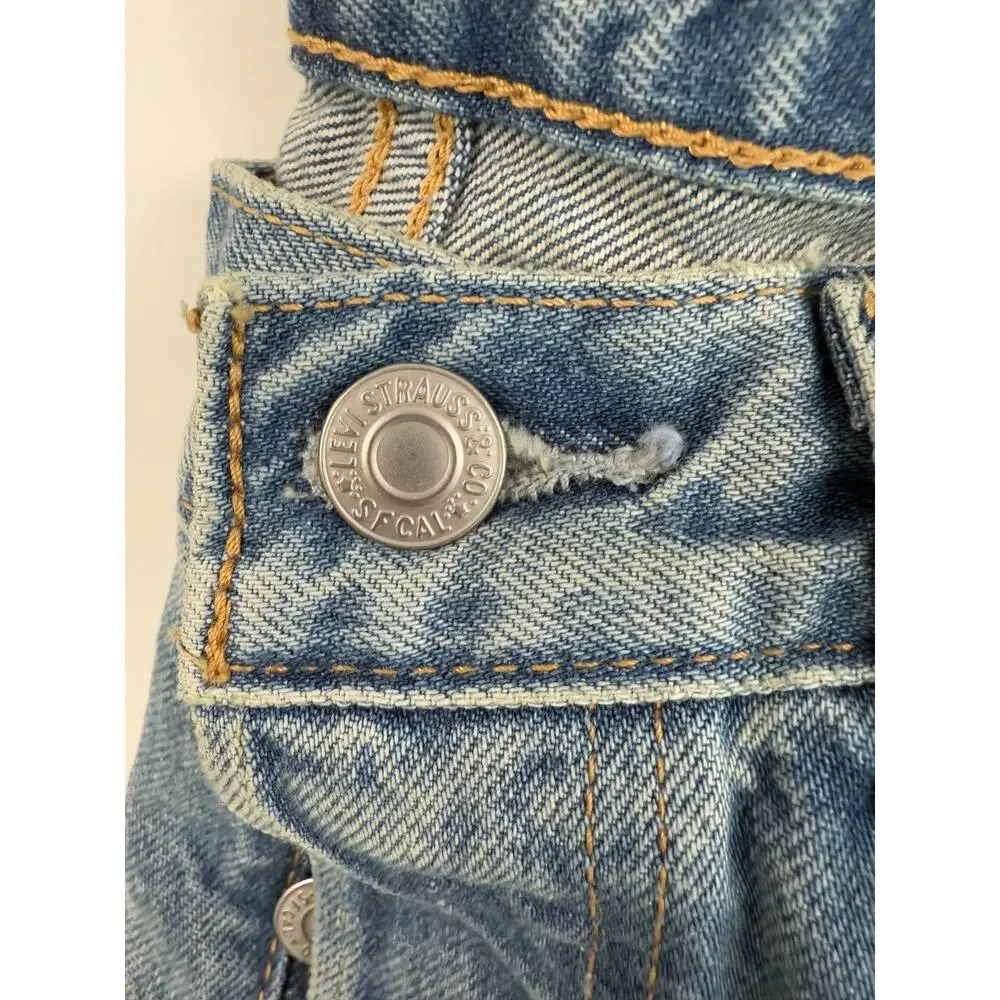 Levi's Premium Women 501 Original Fit Mid Rise Straight Leg Jeans 28x32 Blue NWT - Picture 10 of 16